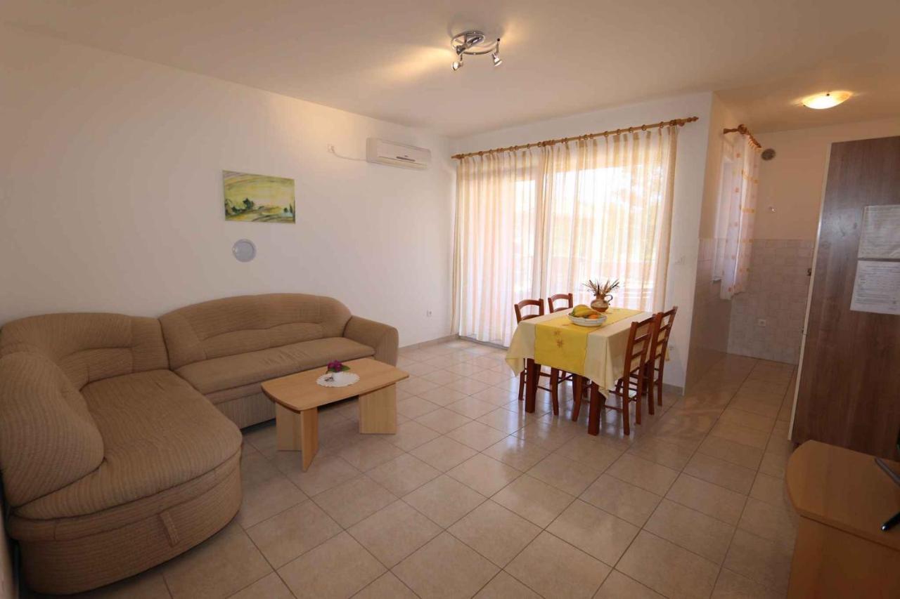 Apartments In Silo/Insel Krk 13430 客房 照片