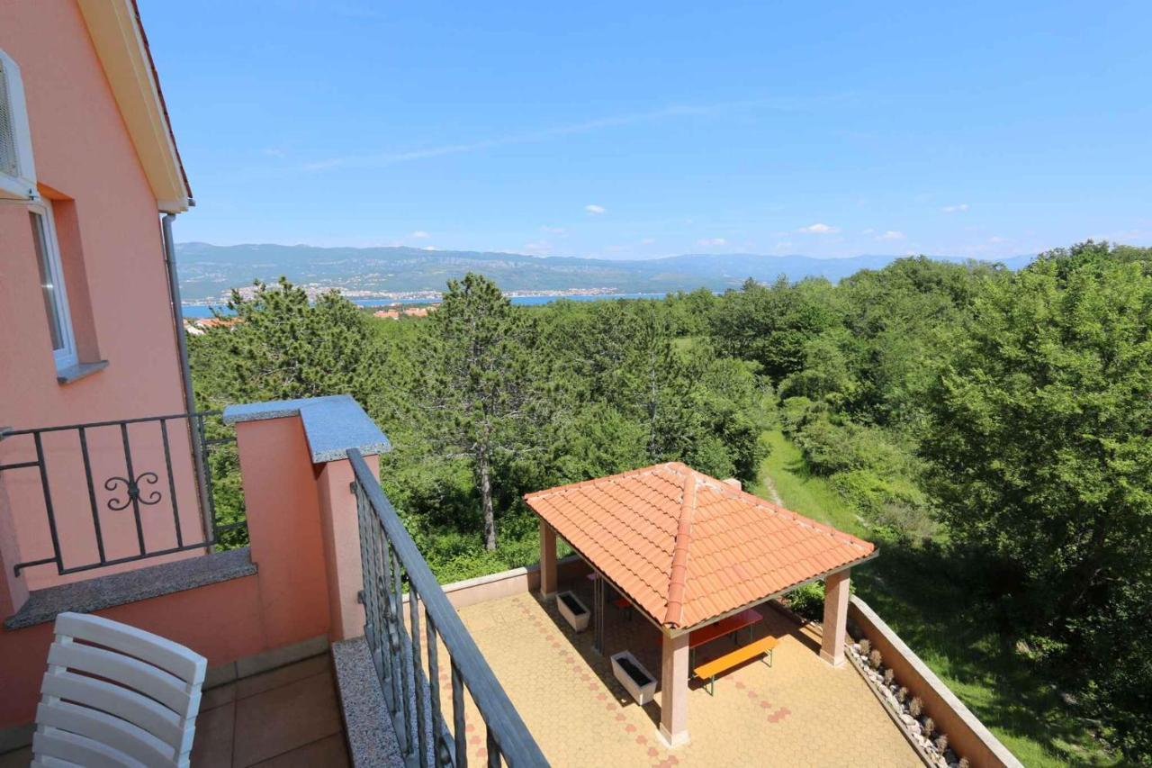 Apartments In Silo/Insel Krk 13430 外观 照片